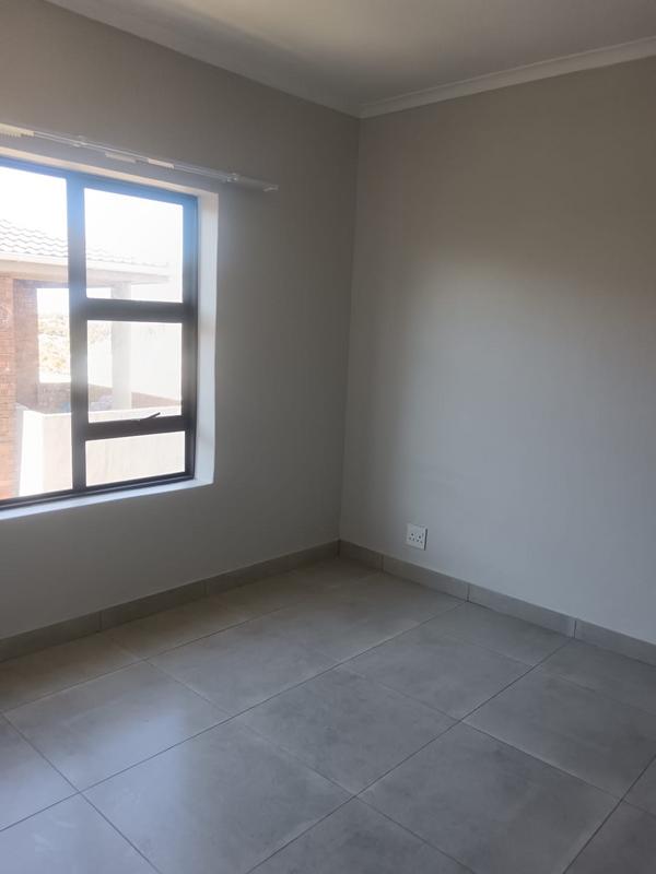 To Let 2 Bedroom Property for Rent in Brackenfell Western Cape